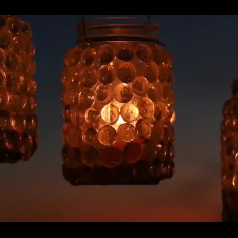 平淡玻璃瓶大变身 生活小妙招