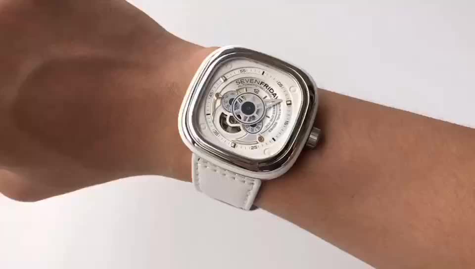 kw厂七个星期五sevenfriday白色款