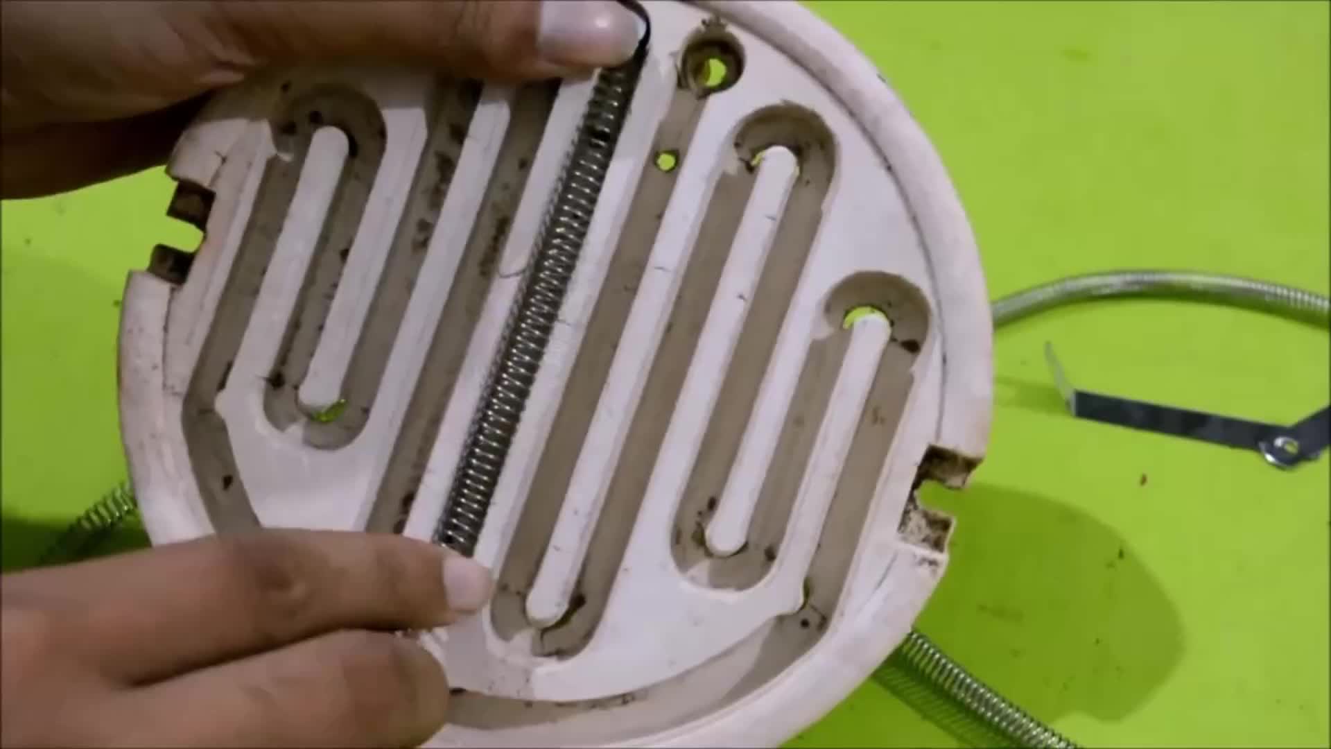 牛人自制低成本加热器,冬天用来烘干衣服还是不错的!