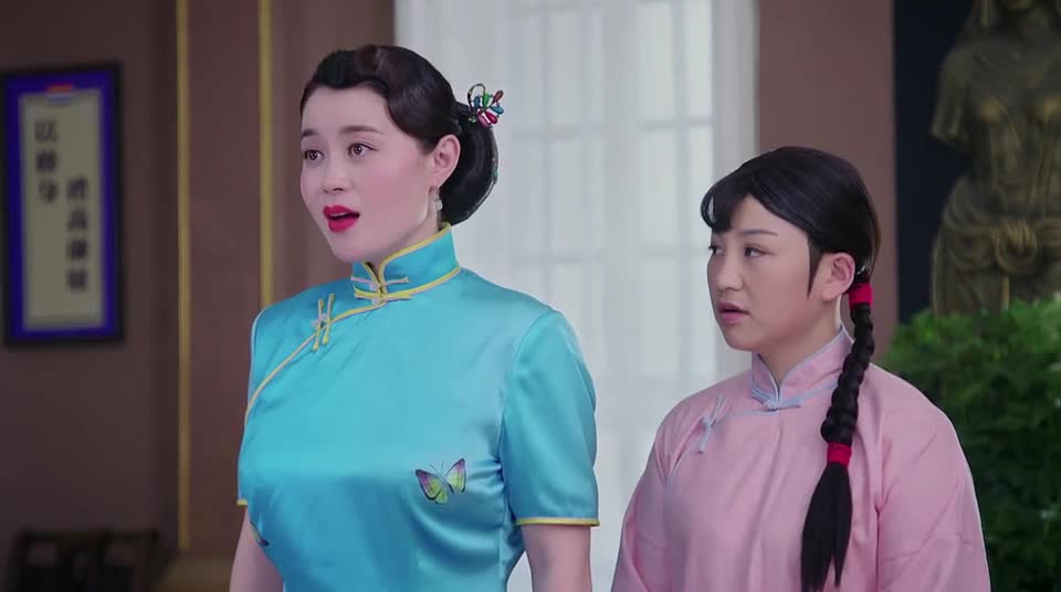 小五当官:赵四假县长的身份被拆穿 关婷娜穿着旗袍上门质问